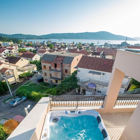 Luxury Apartments Ivanovic Tivat Eksteriør billede