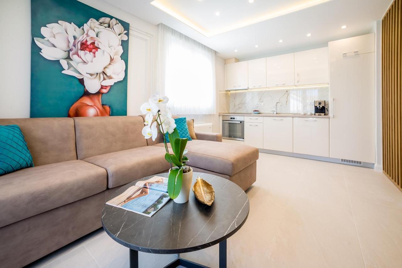 Luxury Apartments Ivanovic Tivat Eksteriør billede