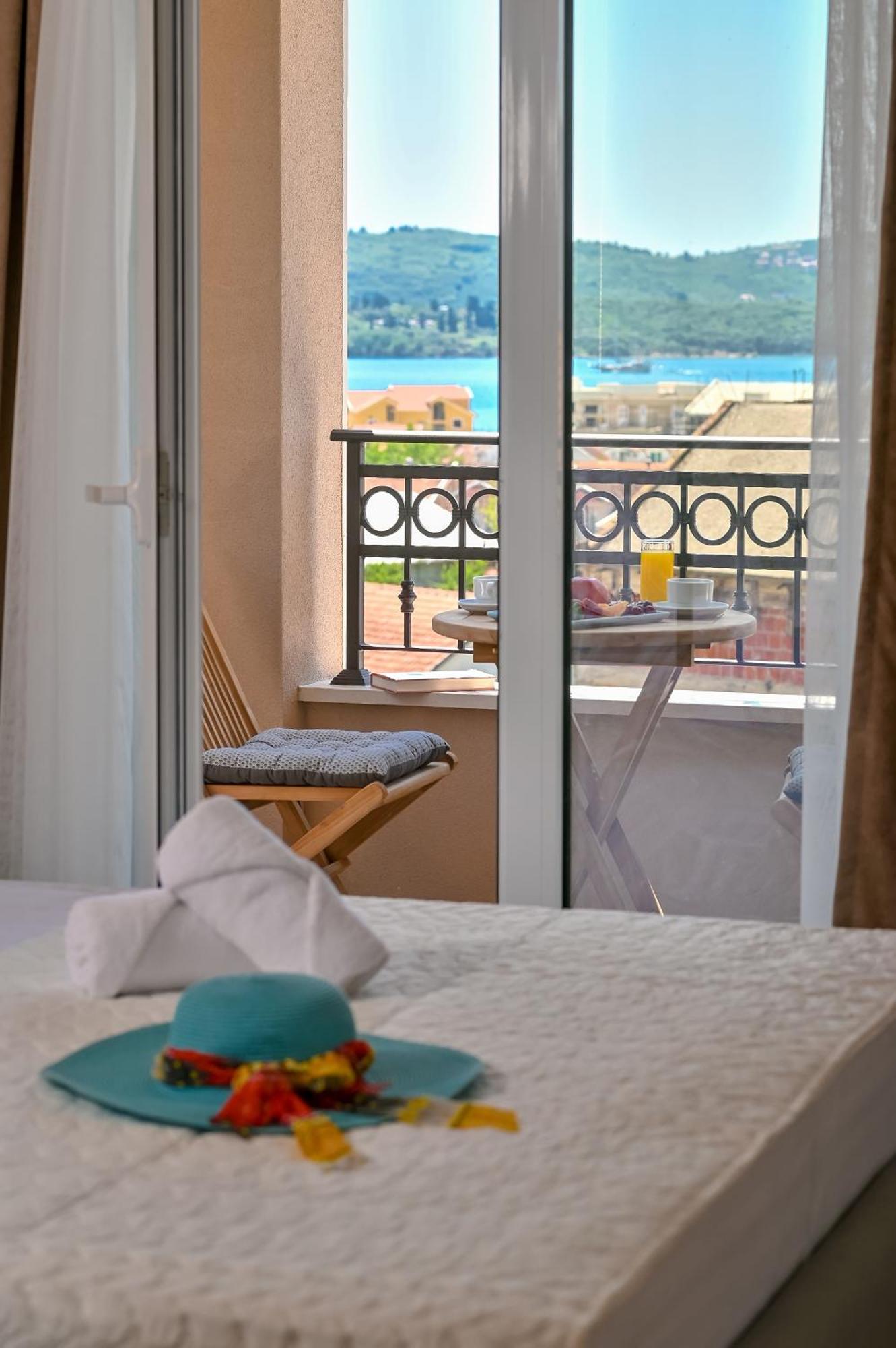 Luxury Apartments Ivanovic Tivat Værelse billede