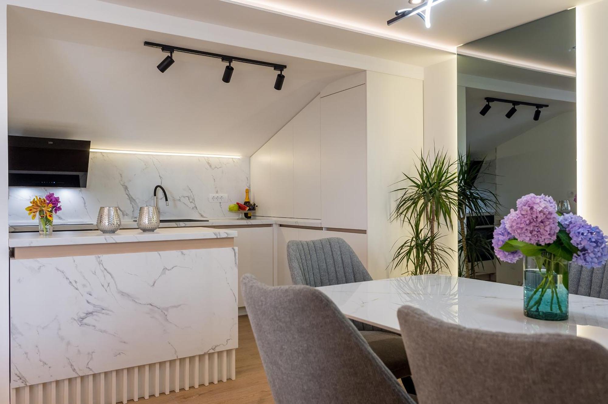 Luxury Apartments Ivanovic Tivat Eksteriør billede